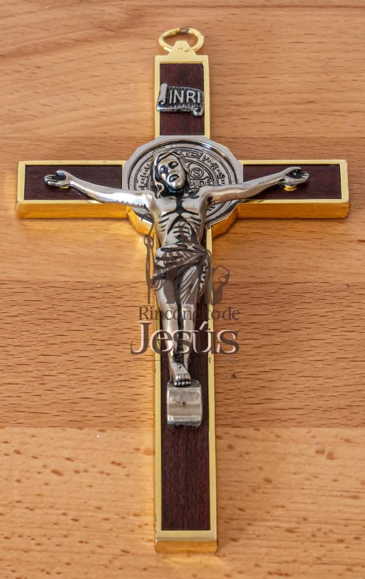 Cristo San Benito para colgar